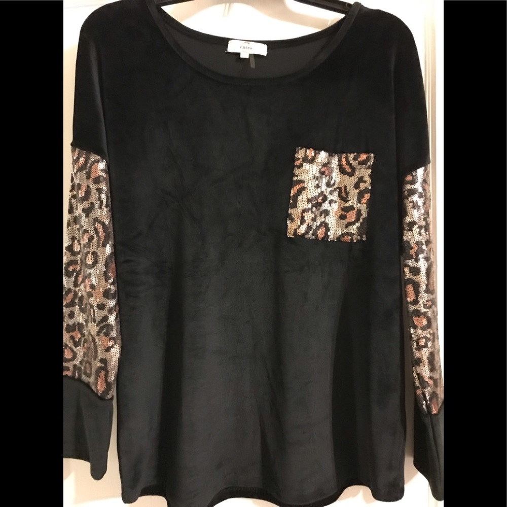 Sequin top sweater